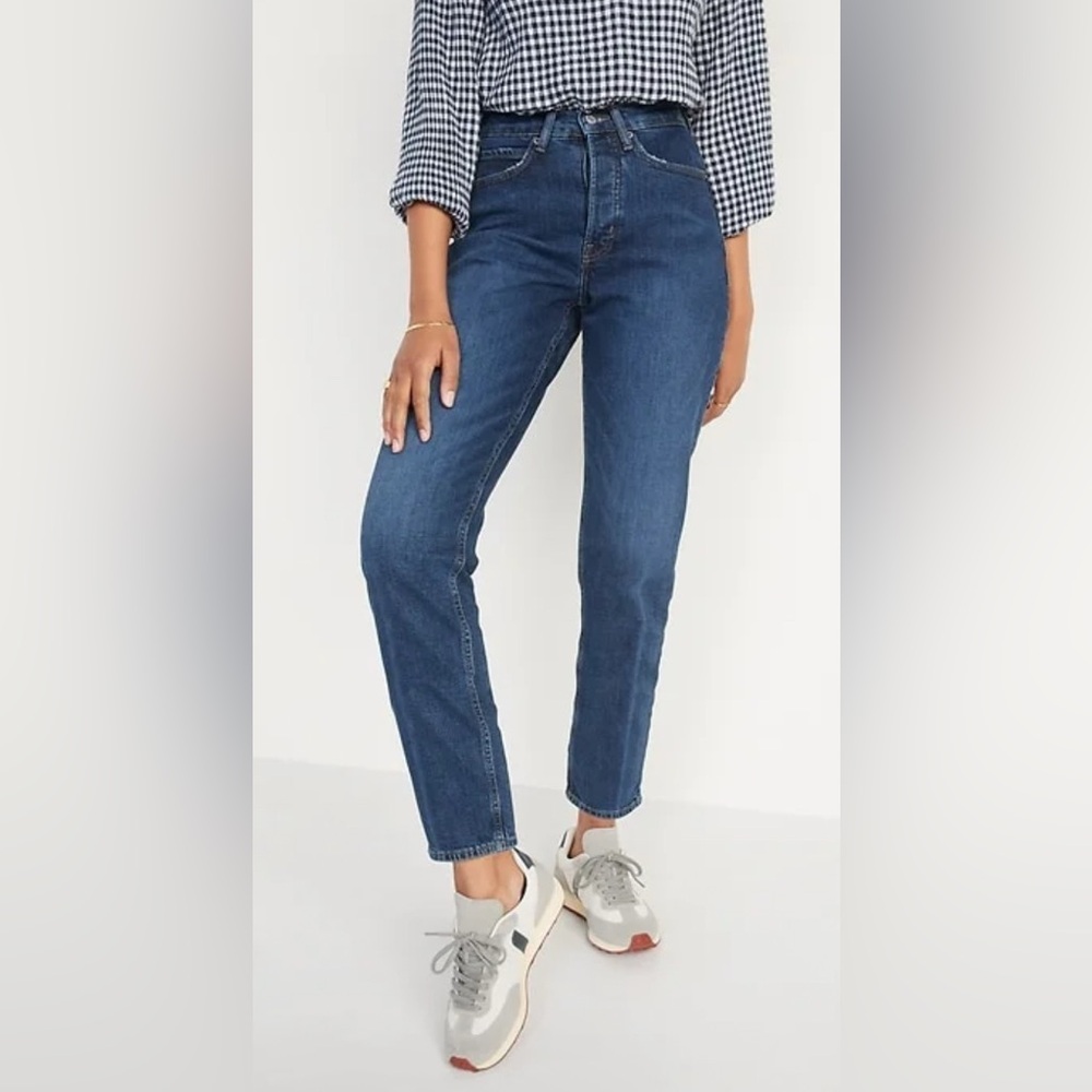 Old Navy Women's Extra High Rise Sky-hi Straight Leg Jeans